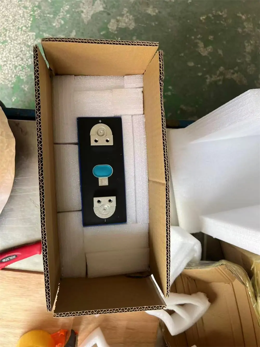 packing of EVE LF304 3.2V304Ah